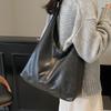 Autumn Premium Oil Wax Leather Shoulder Tote Bag Women's Fashion Commuter Vintage Large Capacity Underarm Bag