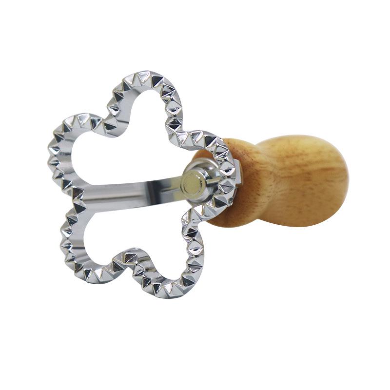 Zinc Alloy Biscuit and Dumpling Edge Embossing Cutter with Wooden Handle