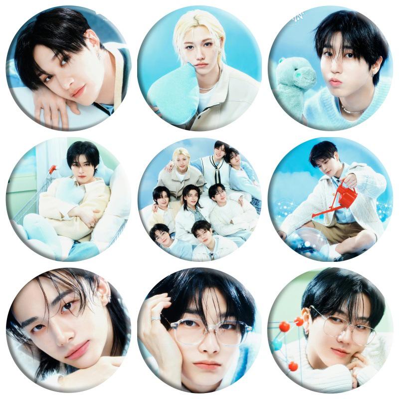 Stray Kids 5th Gen Fanclub Badge Mirror Keychain - Hwang Hyunjin Star Merchandise