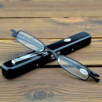 Gli occhiali da lettura alla moda portatili super stretti in lega includono la custodia per occhiali portatile in metallo tipo penna +0,75 +1 +1,25 +1,5 +1,75 a +4