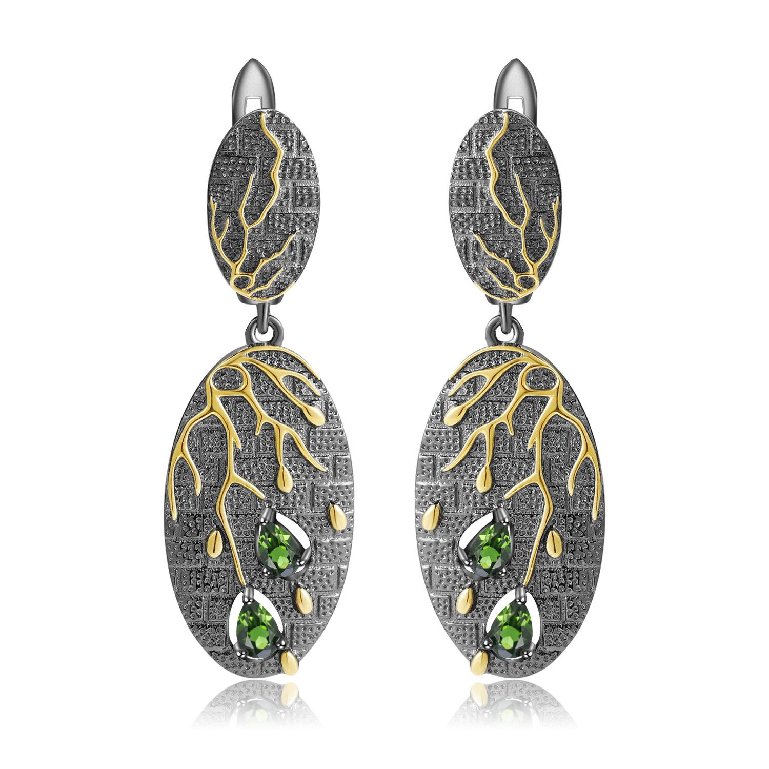 

Оригінальні дизайнерські сережки, високоякісні сережки-гвоздики з натурального аметисту зі срібла S925