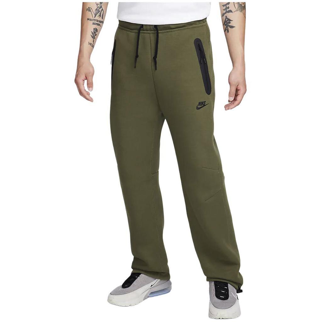 Nike Pantaloni della tuta Sportswear Tech Fleece con fondo aperto FB8013-222