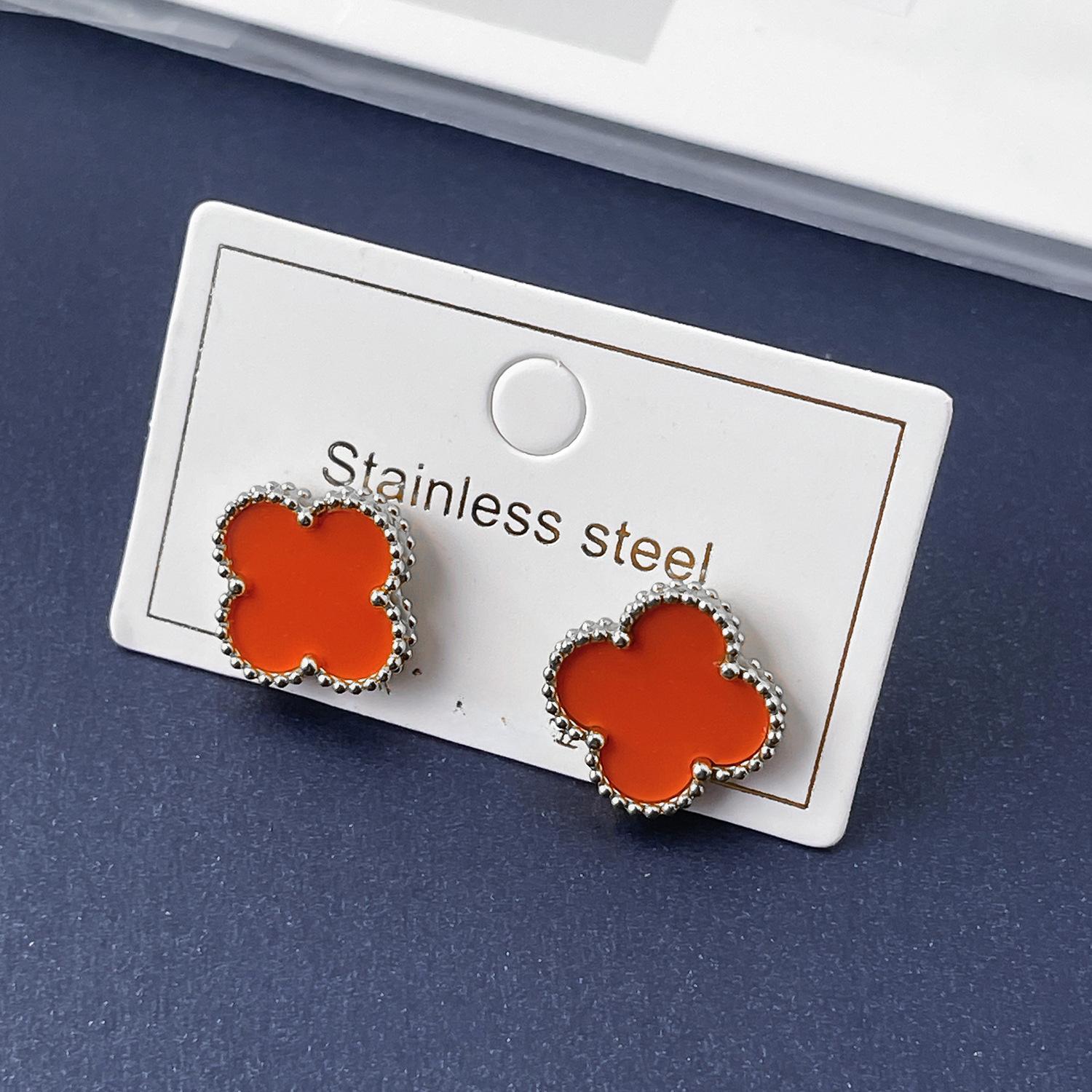 

Серьги-пусеты Четырехлистный клевер 15 мм, глянцевые, высококачественная модная титановая сталь, не теряют цвет