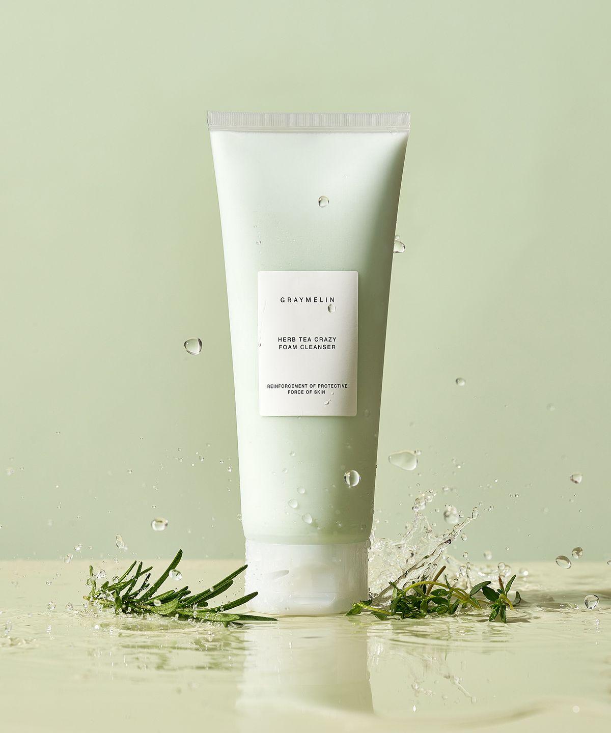 Crazy Moisturizing Foam Cleansing Herbal Tea 150ml