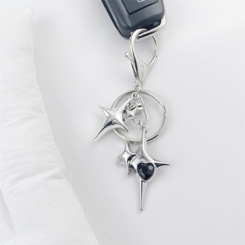 Elegant Full Rhinestones Metal Guitar Keychain Star Charm Keyring Pendant for Music Lovers and Fashion Enthusiasts