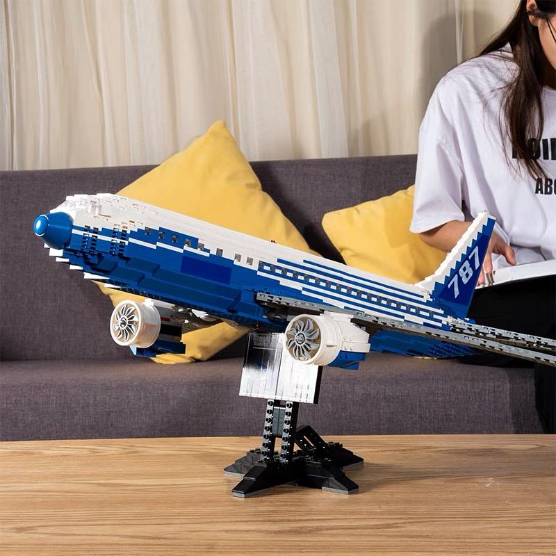 1353PCS Boeing 787 Dreamliner Airplane Building Blocks Assemble Bricks Educational Toys Desk Decoration Gifts For Kids Boy