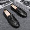 Flat-bottom Men's Leather Loafers, Round-toe Men's Casual Shoes, Soft Surface Full-grain Canvas Shoes, Classic Retro Summer Prom