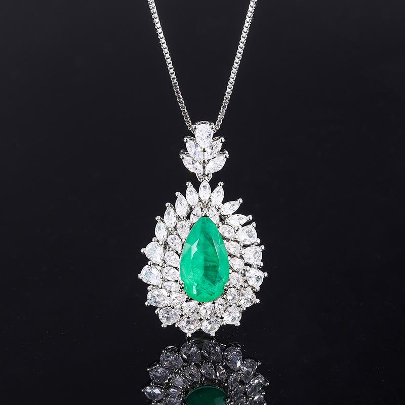 

Набор украшений Симуляция Изумруд Бриллиант Подвеска Кольцо Главный камень 8 * 14