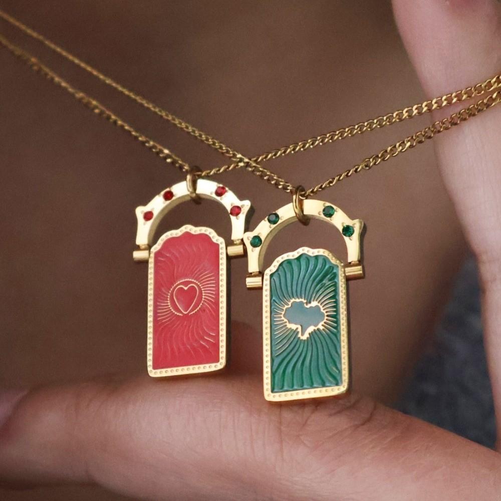 Gold-plated Women's Collarbone Chain Fashionable Y2K Neck Jewelry Card Pendant Necklace  Wedding