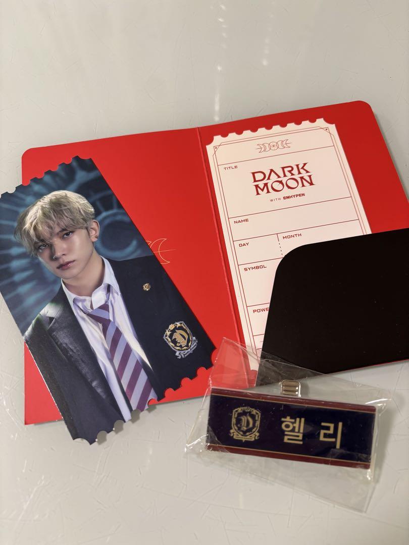 

[USED] Rare ENHYPEN DARK MOON Heeseung Lotte World Badge Hee-ri