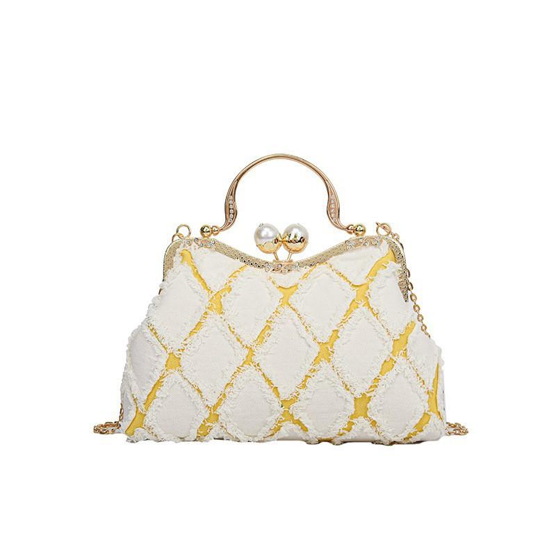 

Niche Design Bag Female Clip Shell Handbag Internet Celebrity Single-shoulder Cross-body белый