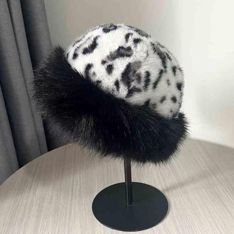 Women's 2025 Retro Leopard Print Mongolian Hat - Winter Thick, Warm Ear Protection, Fashionable Versatile Plush Hat