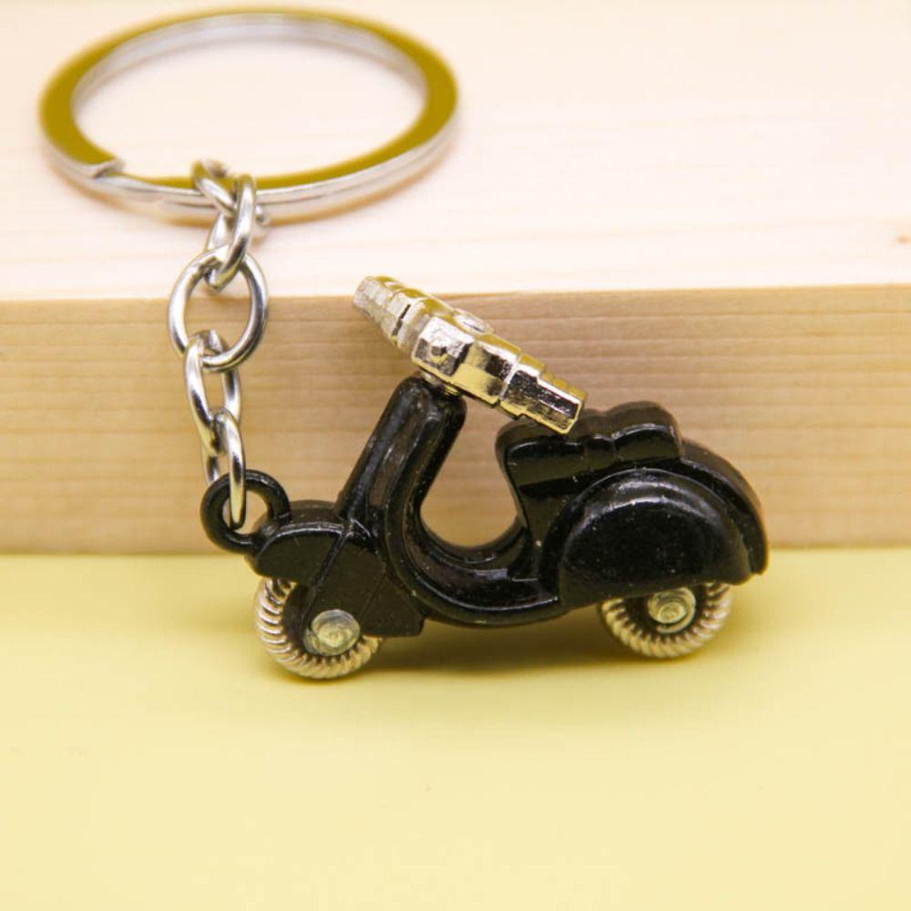 

3D Motor Motorbike Keyrings Men Charm Classic Car Key Ring Beetle Car Keychain Bag Pendant