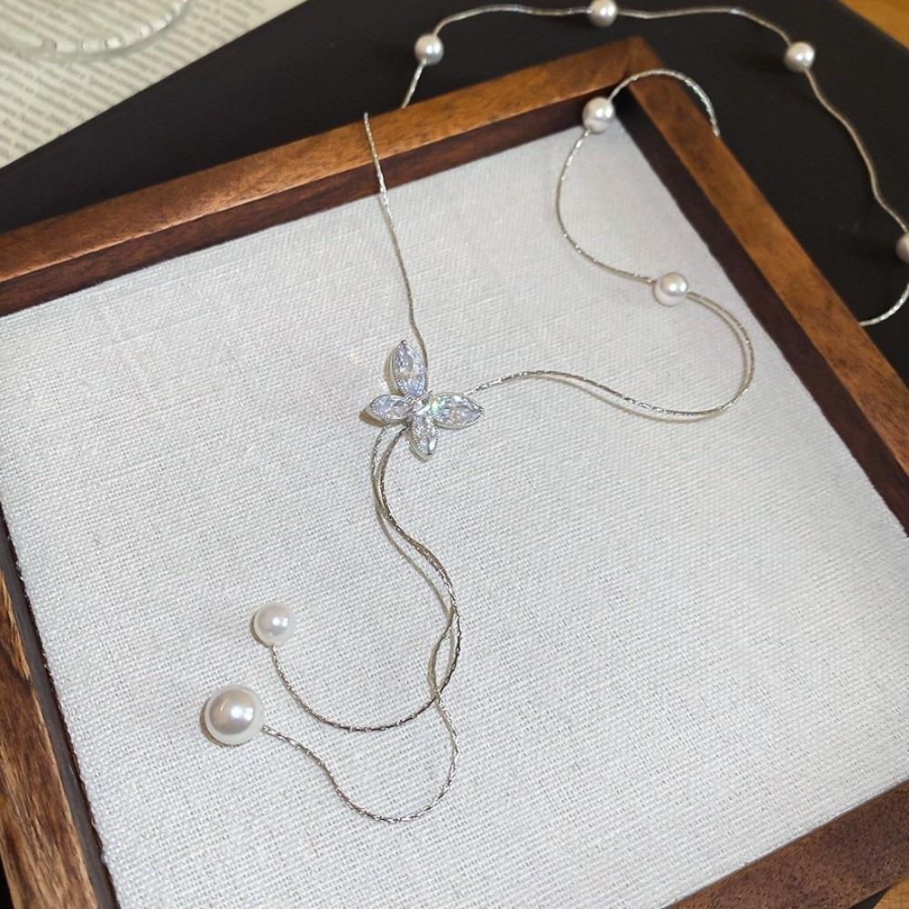 

Metal Chain Butterfly Necklace Flower Tassel Collarbone Chain Simple Pearl Choker Gift Style A