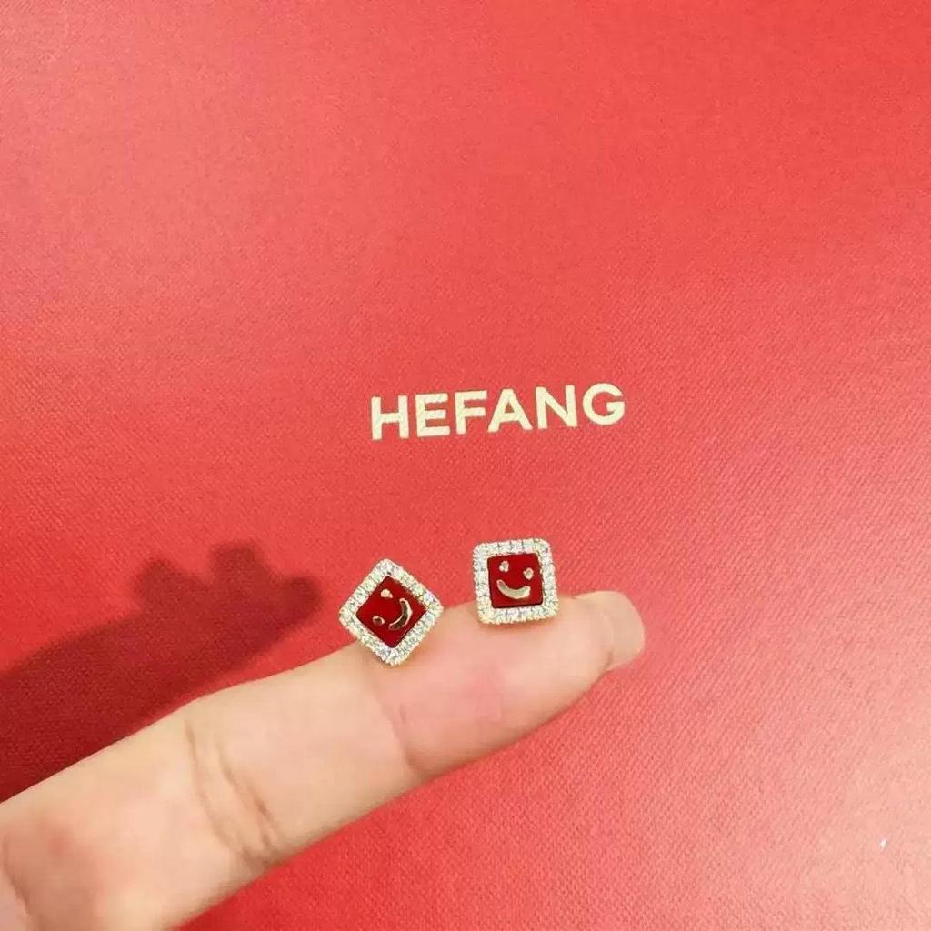 HEFANG Cute Five Blessings Necklace: Smiling Face Enamel Pendant for Women, High-End Luxury Clavicle Chain Fashion Accessory