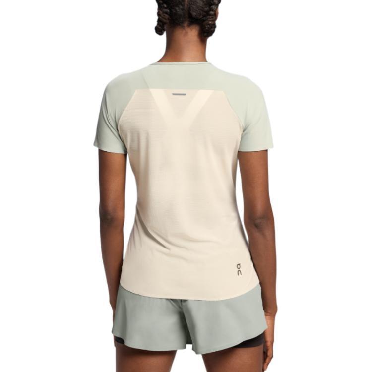 On Performance Regular T Shirt Women's Green 1WE10311911