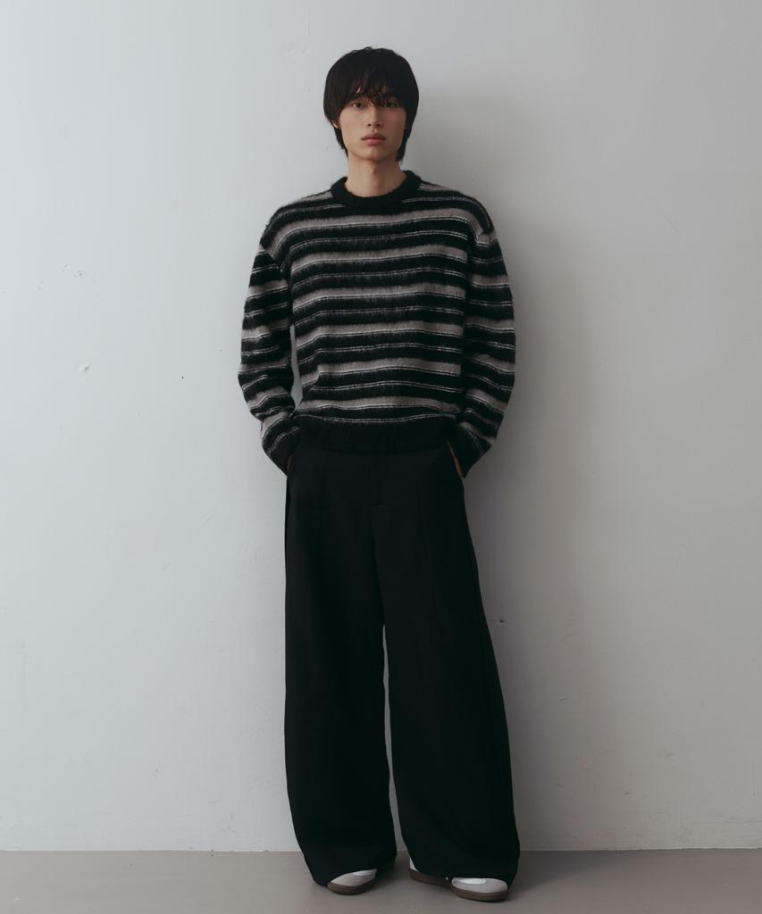 NODU Crop Multi-Stripe Brush Knit [Black]
