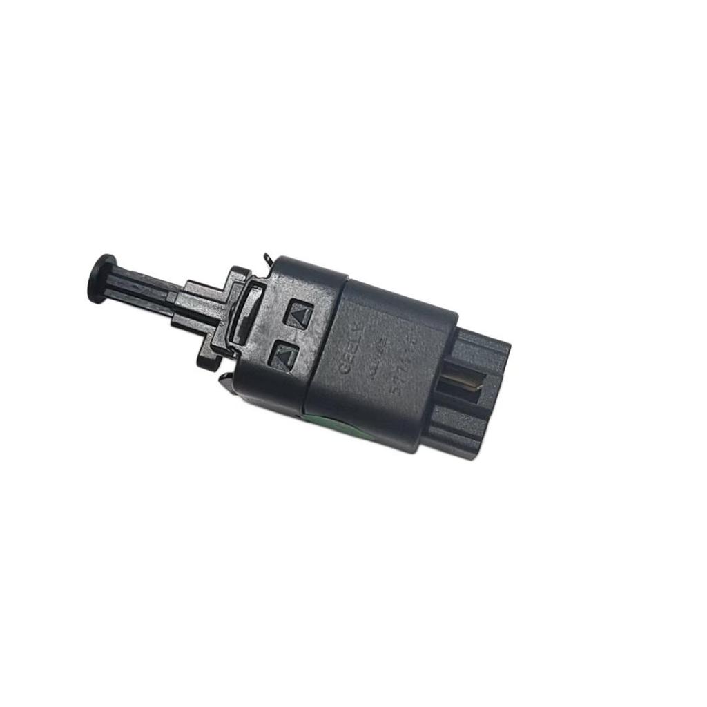Brake Light Switch for Geely Boyue, Binrui, Xingyue - Part Numbers: 01725286, 7045048400, 01735799