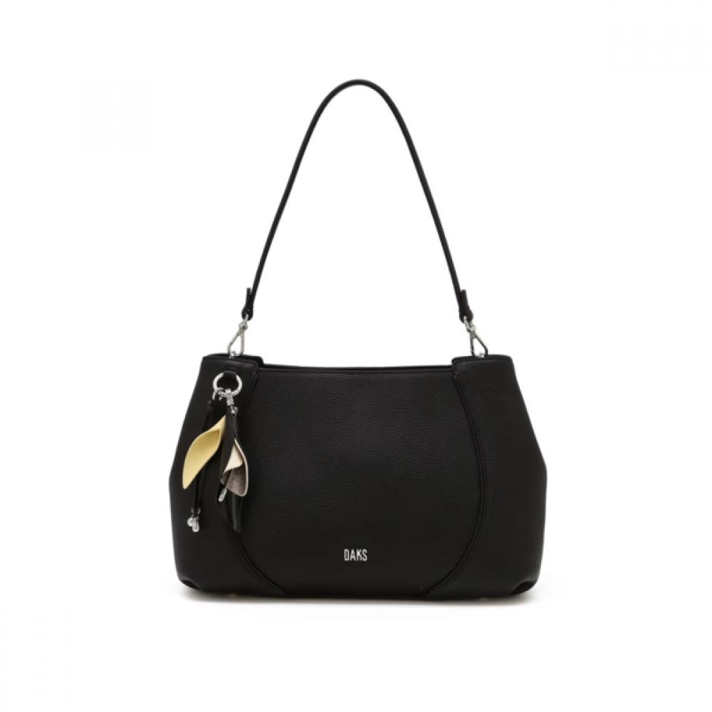 Daks Black Cowhide Flower CharM Shoulder Bag M Dcba6e552bk
