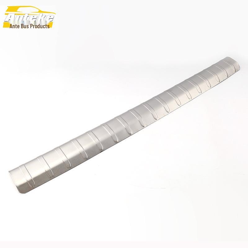 Jinbei 750 Stainless Steel Tailgate Protective Pedal with Decorative Sticker