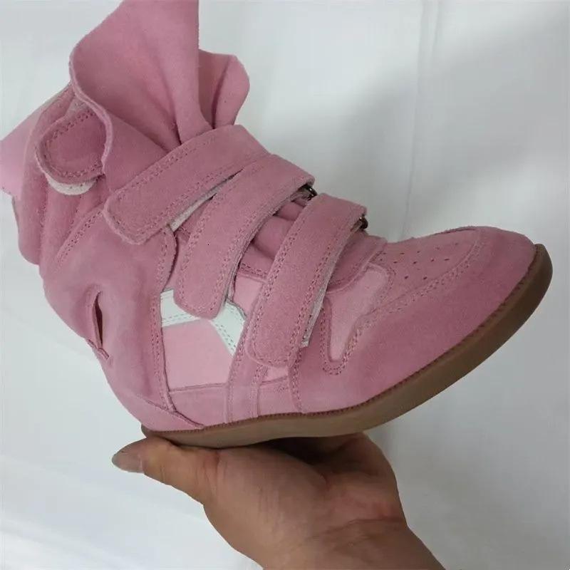 Wewnętrzne buty sportowe i rekreacyjne podwyższające wzrost do pieszych wędrówek z dopasowaniem kolorystycznym, klasyczne i wszechstronne buty w wysokiej wersji