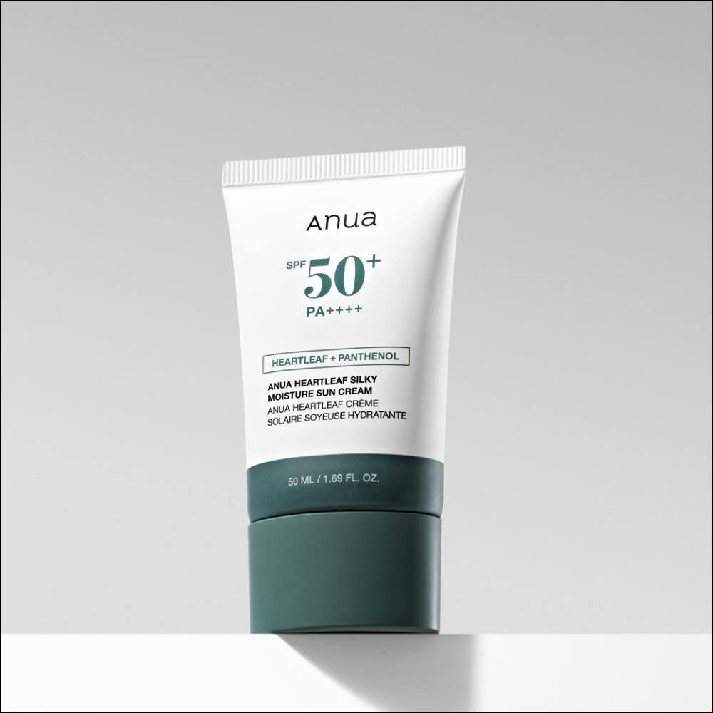[Anua] Heartleaf Silky Moisture Sunscreen 50ml - SPF50+ PA++++, No White Cast, Non-Greasy Makeup Base, Soothing Sun Cream, K-Beauty