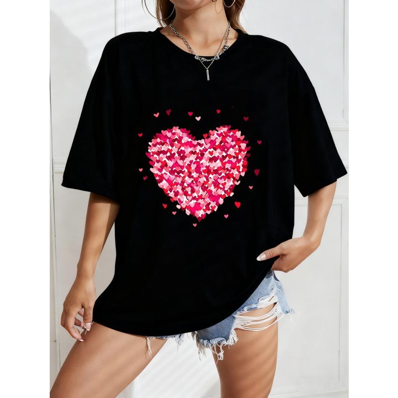 White Oversized T-Shirt With Heart Pattern For Casual Wear