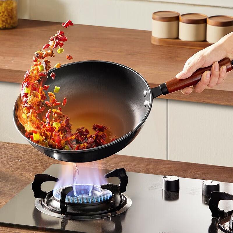 COOKER KING Classic Iron Wok