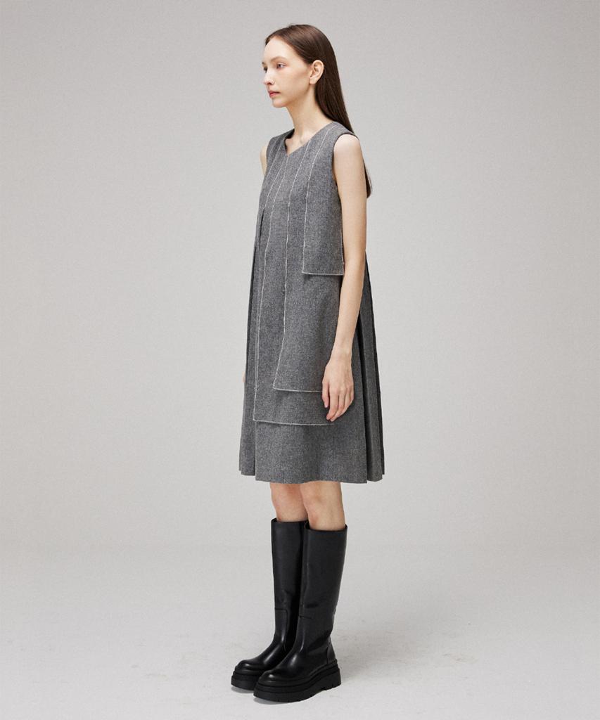 Meuameu Pleated Wool Unbalance Stitch Sleeveless Dress