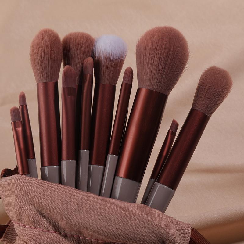 Sijiqing 13-Piece Makeup Brush Set: Powder, Eyeshadow, Foundation Brushes for Complete Makeup Application.