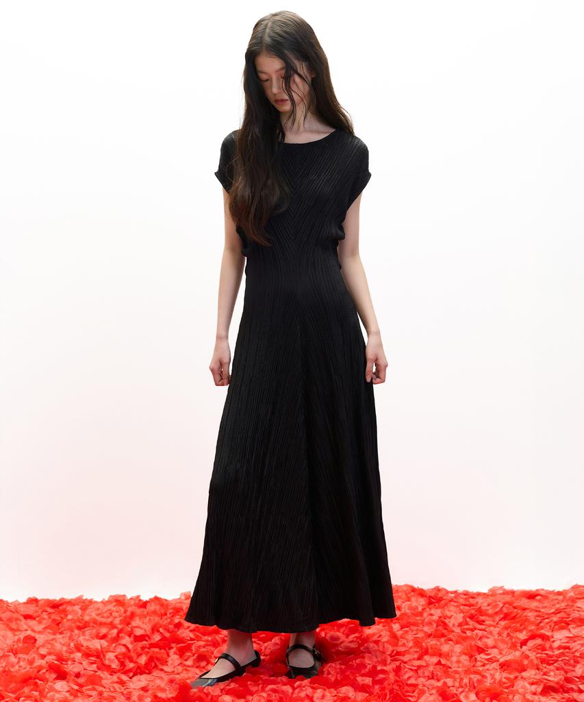 HAE BY HAEKIM [Atelier] Mute Pleated Dress_Black