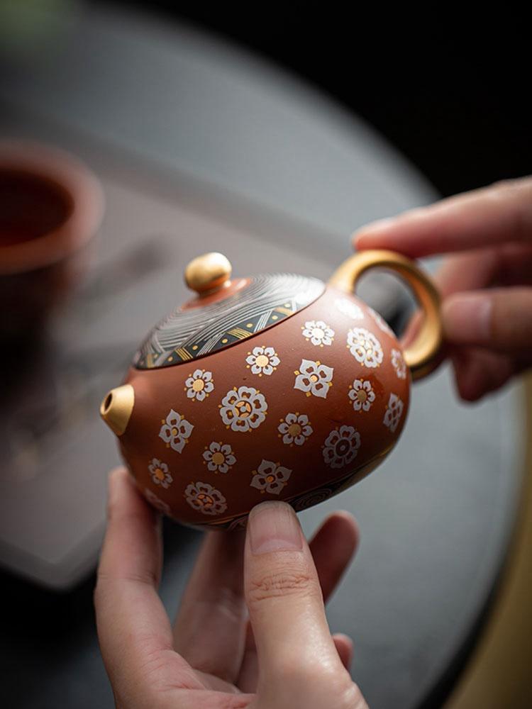 Traditional Handmade Purple Clay TeaPot Beauty Kettle Authentic Zisha Tea Set Kungfu Tea Set Gilded Vermilion Clay Teapot Teacup