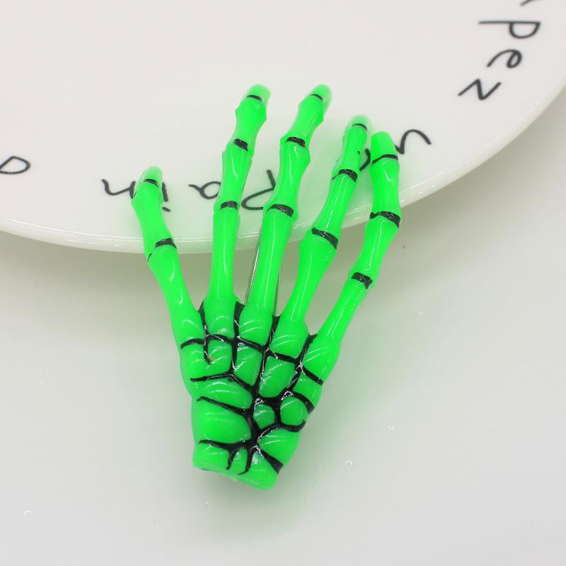 1/1Pcs New Creative Skull Hand Bone Hairpin Gripper Ghost Skeleton Hair Clips Hairclips Bone Claw Hair Accessories Gift Hairclip