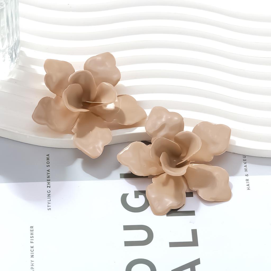 Exaggerate Oil Drop Flower Earrings for Women Luxury Design Stud Earrings Fashion Jewelry Accessories Party Wedding Gift