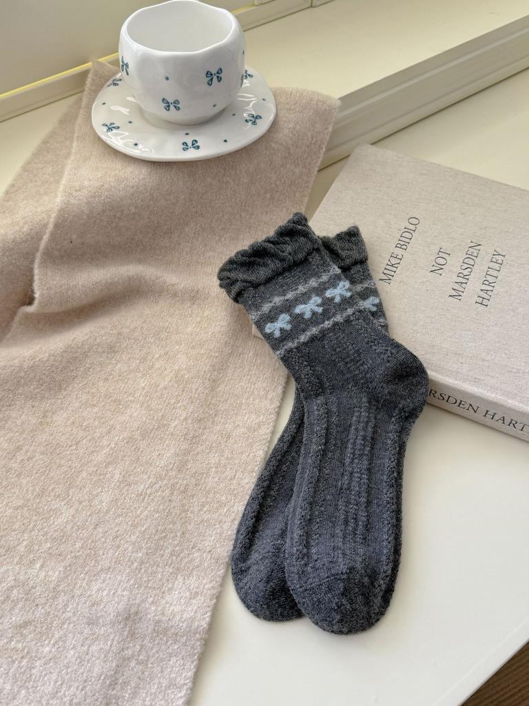 Flower Bud Bubble Wool Socks Thickened Warm Pile Socks Korean Bow Socks Mid-Tube Socks