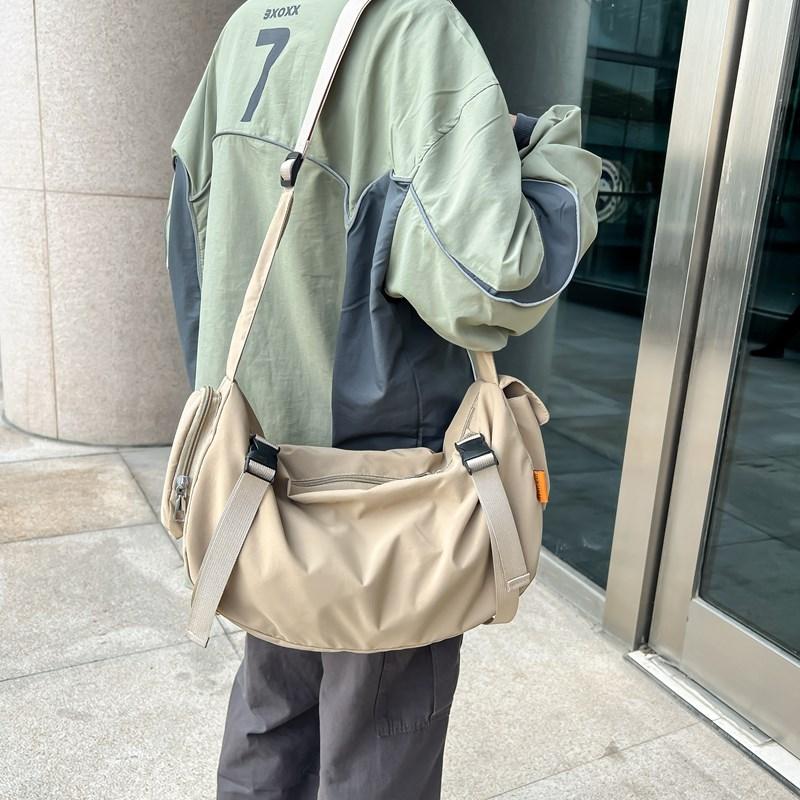 Crossbody-Stoff-Nylon-Taschen für Freizeitsport  hohe Kapazität  vielseitig und praktisch  Einzelschultertasche