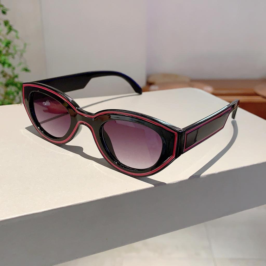 Vintage Cat Eye Sunglasses  New In Women Stylish Candy Color Outdoor Shades Trendy Brand Design Gradient Sun Glasses