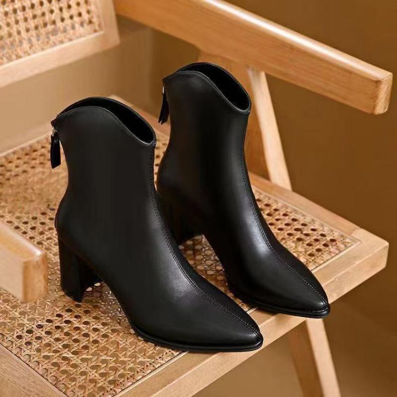 

Small short boots Small spring and autumn pointed head thick heel new high heel thin boots 40
