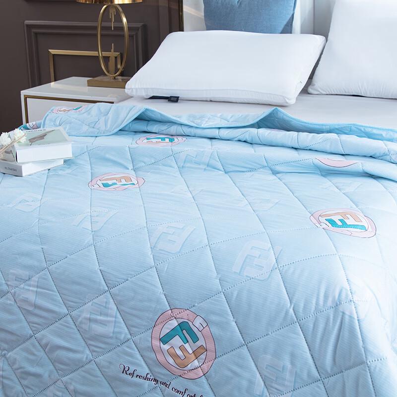 Lila Reime Bruce Atmungsaktive Hautfreundliche Faserdecke