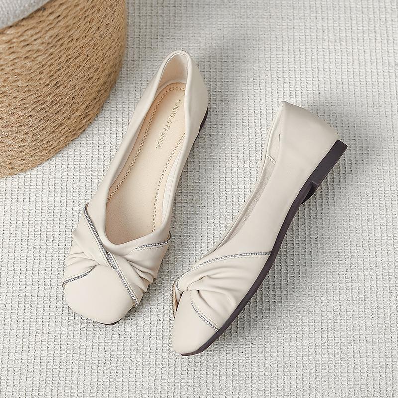 

W601-1 Huiliya single shoes 2025 new flat black work shoes evening wind rhinestone ladyshoes women s shoes high heel 40 абрикосовий