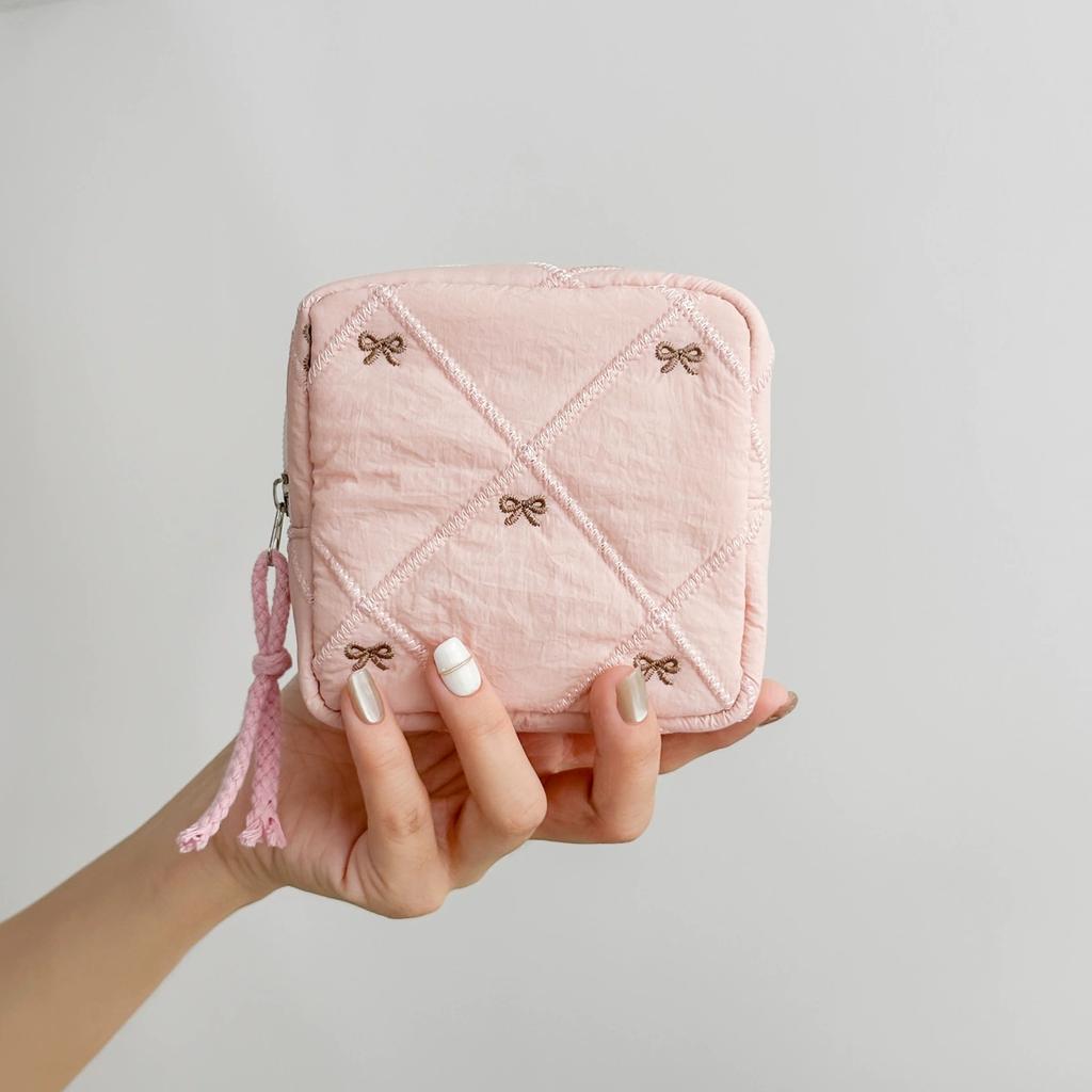 Embroidered Bow Mini Cosmetic Bag, Easy To Store Lipstick, Powder, Earplugs, Coins, Jewelry and Other Small Items