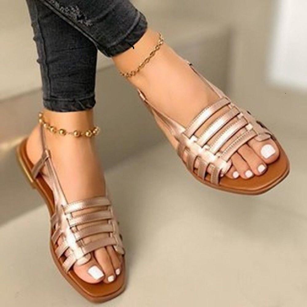Sandals women's Korean version flat-soled single shoes spring and summer fashion woven beach shoes