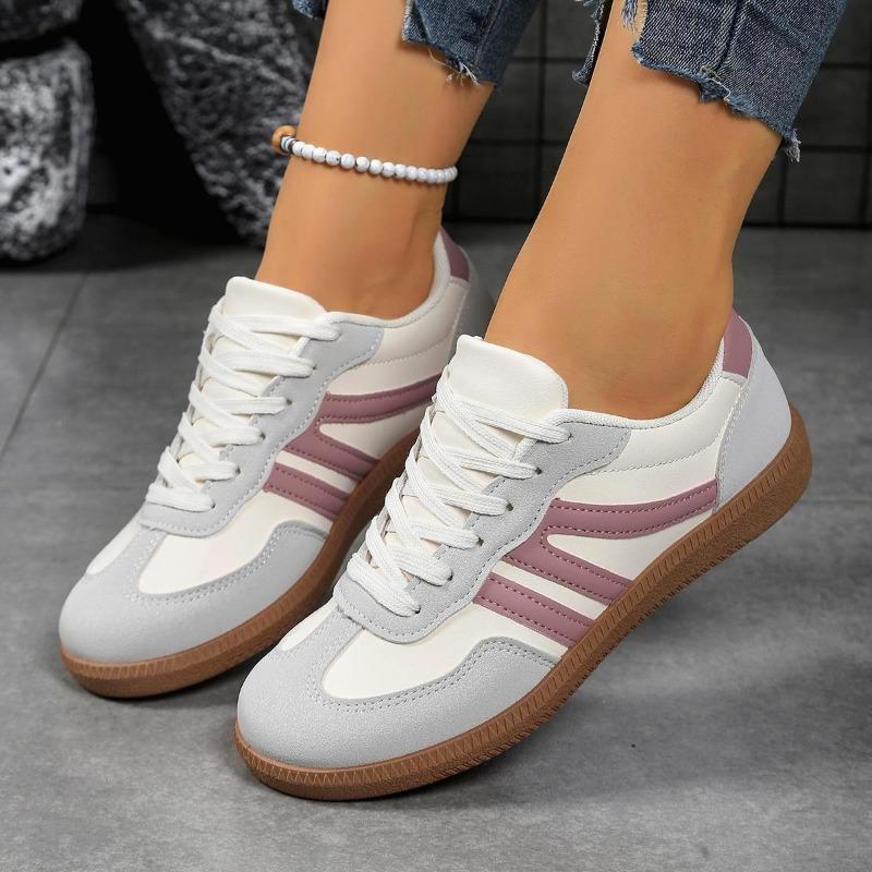 New Flat Lightweight Sports Shoes and Retro Lace-up Casual Shoes From De Xun Shoes for Women