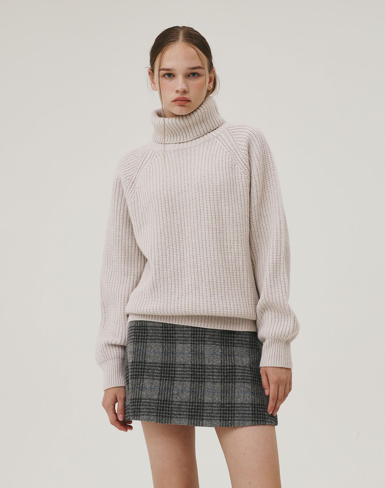 G Mar Turtleneck Sweater Beige Free