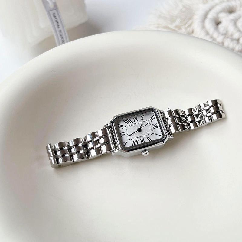 Square Watch Female Style Student Simple Temperament Retro Fashion Classic Niche Design Roman Scale Women'S Watch