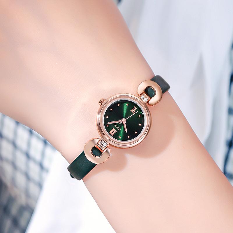 Small Student Watch, Exquisite Fashion Waterproof Quartz Watch, Women'S Belt Watch
