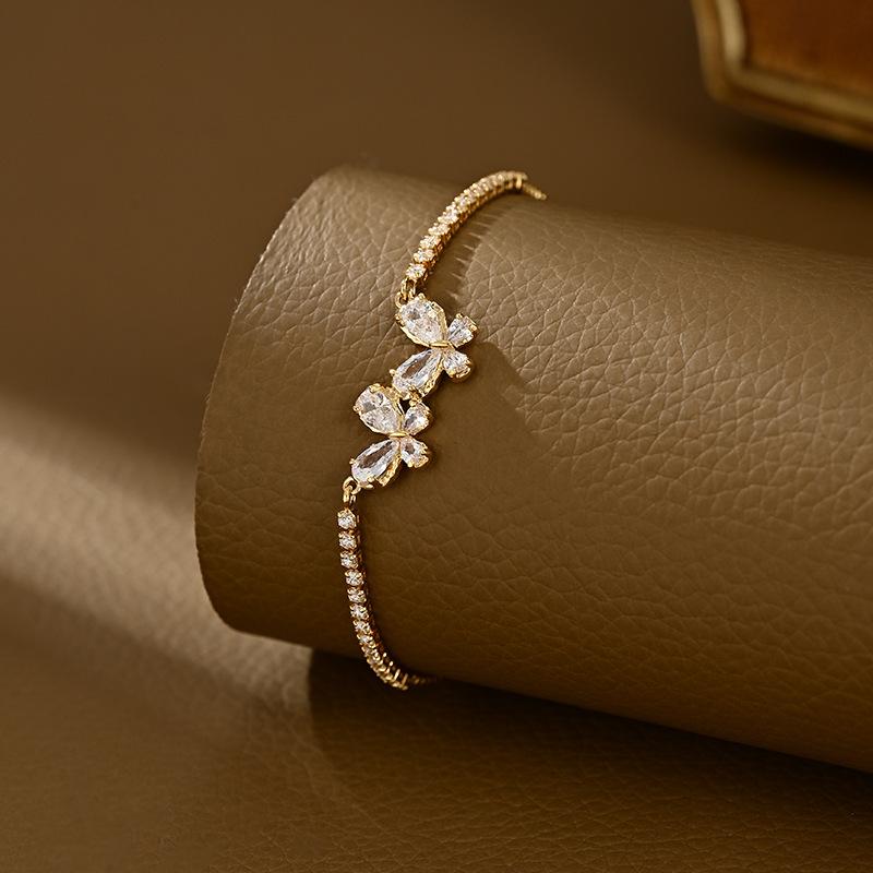 Elegant Zirconia Butterfly Bracelet - Adjustable Pull-String Design for Women (2025)