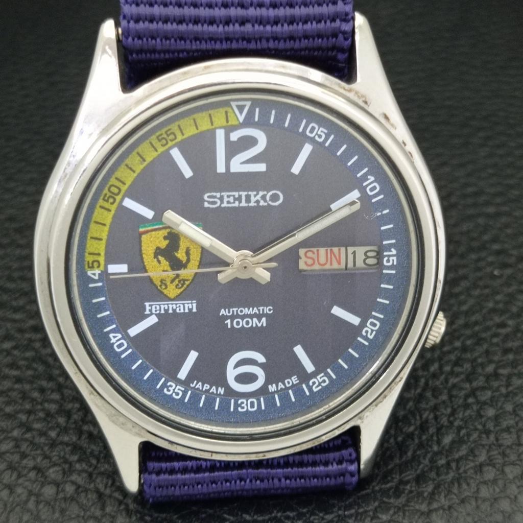 SEIKO 5 AUTOMATIC JAPAN MENS VINTAGE FERRARI DIAL WATCH a701425-5