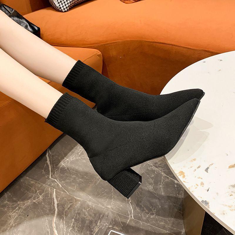Kurzstiefel Damenstiefel 2025 Herbst und Winter neu spitz schwarz dicker Absatz hoher Absatz mittelhohe Schaftsockenstiefel Fliegenstrick elastische Stiefel