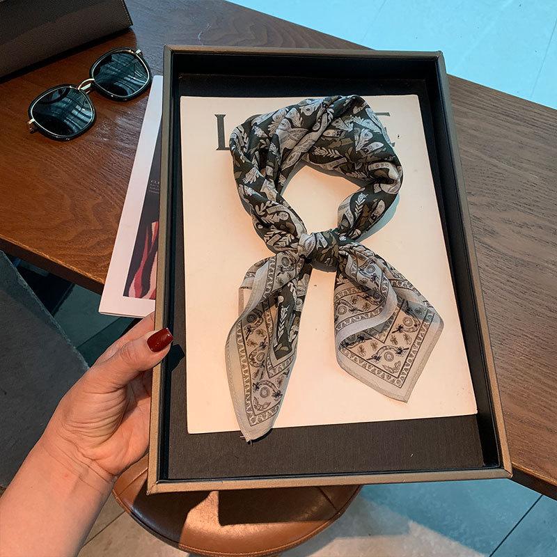 Classic Versatile Streamer Spring and Autumn Outdoor Fashion Sunscreen Outer Silk Scarf Neck Protection Scarf Retro Silk Square Scarf Ribbon